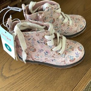 New in box- toddler girls print lace up zipper combat boots